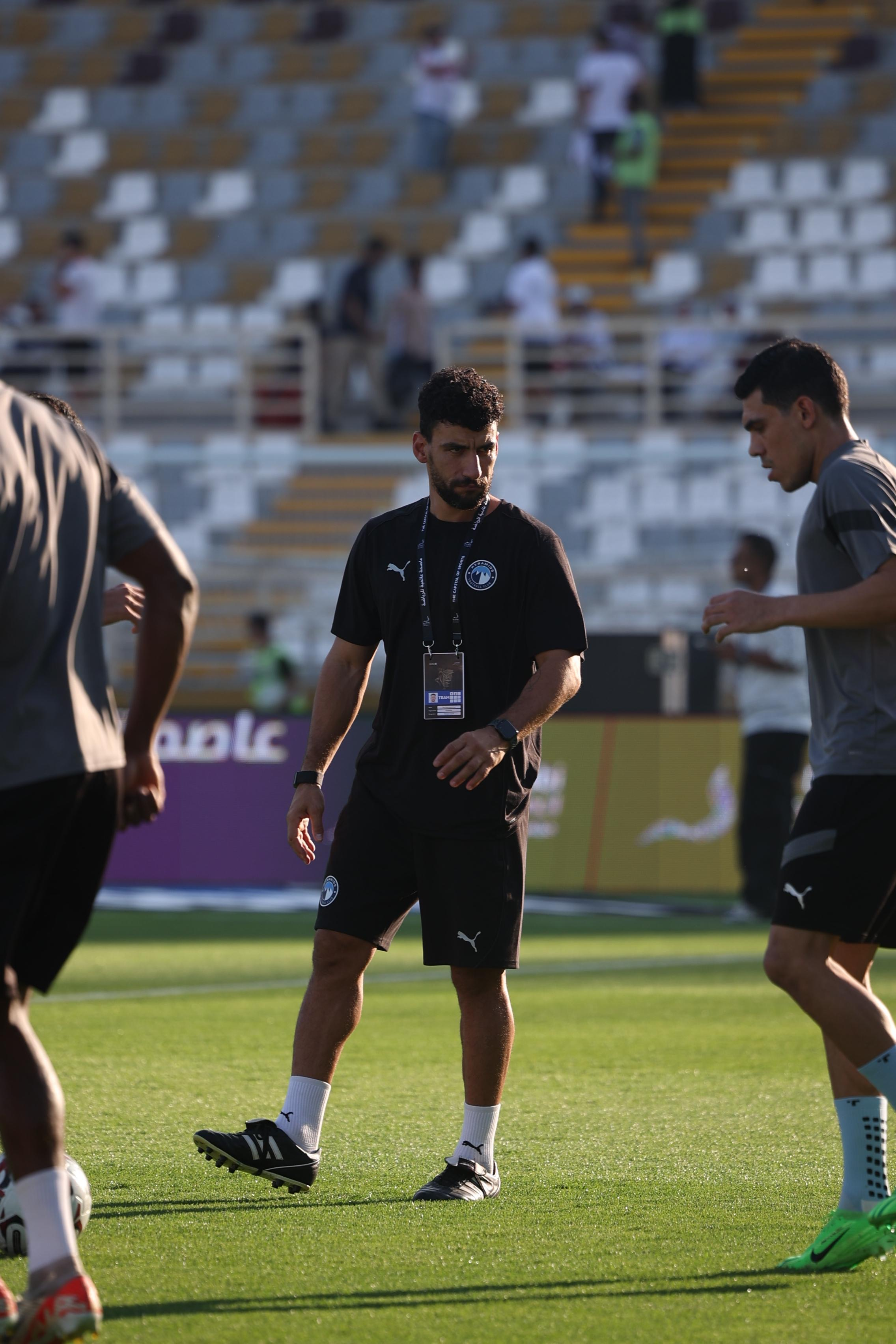 موقع الملاعب : المعد البدني لبيراميدز يشارك في دبلومة بدبي