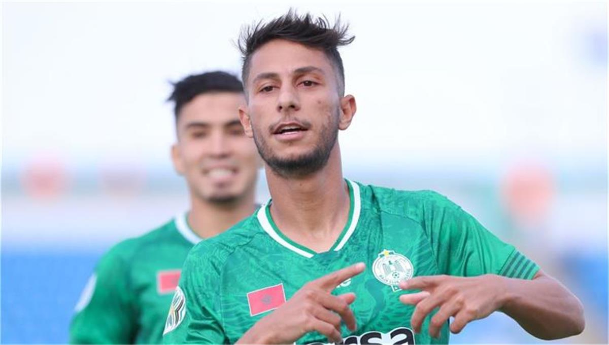 موقع الملاعب : بعد فشل انضمامه للزمالك.. وجهة مفاجئة للجزائري يسري بوزوق