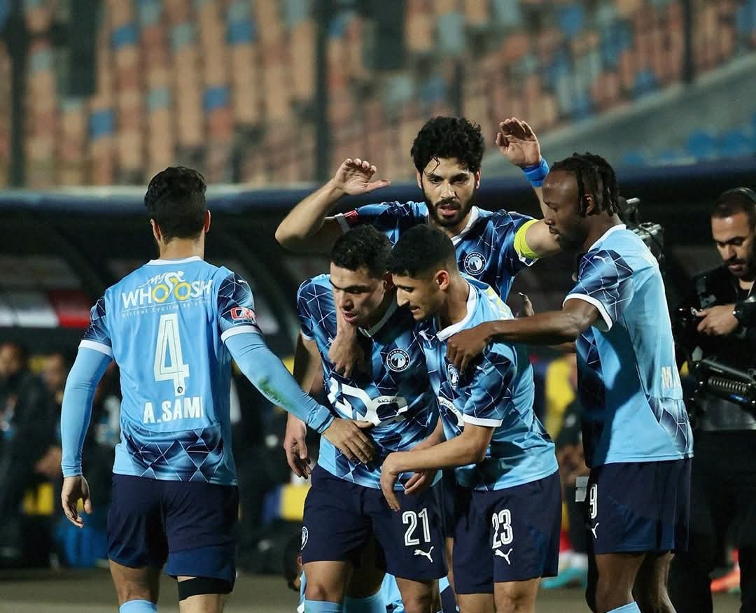 في الكورة : بيراميدز يفتقد 4 عناصر هامة أمام الزمالك للإيقاف